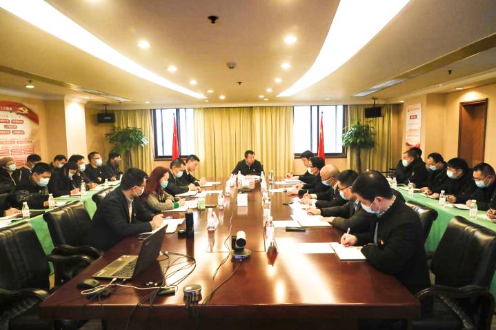 集团辅导赴兴发游戏xf创新公司宣讲党的十九届五中全会、省委十一届八次全会心灵