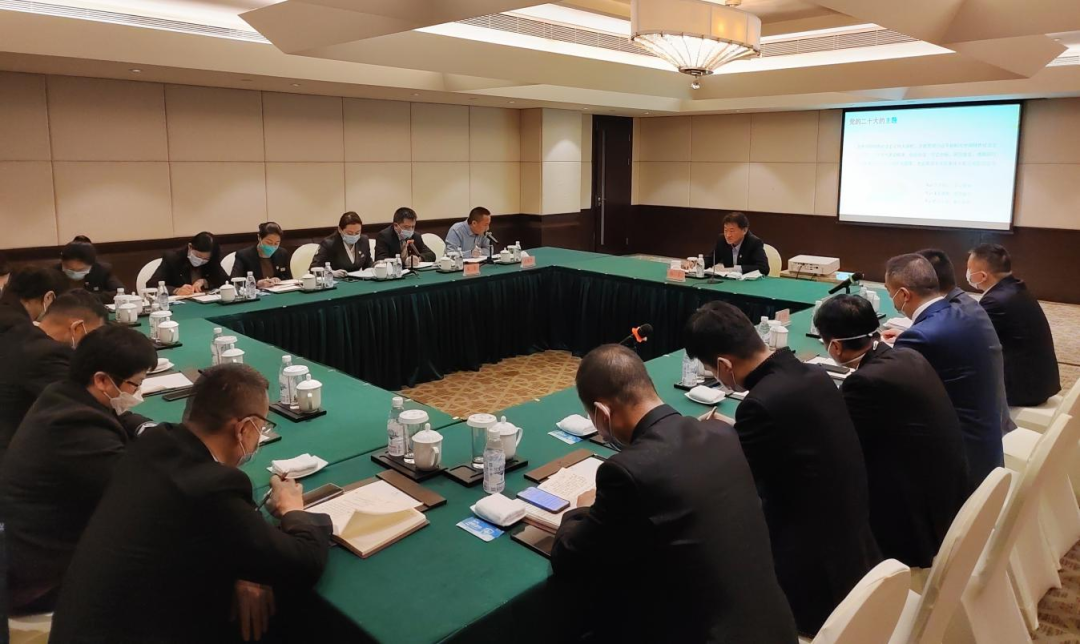 四川省兴发游戏xf集团党委书记、董事长任丁赴基层联系点宣讲党的二十大心灵