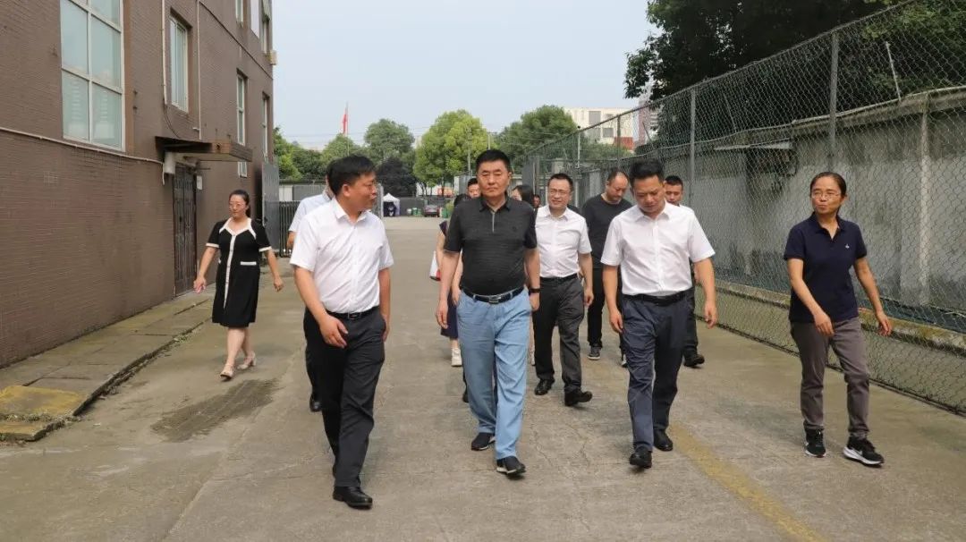 省兴发游戏xf集团辅导带队调研锦弘集团文印中心保密命题阅卷印造基地
